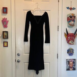 Vintage Elegant Gothic Black & Dark Blue Long Sleeve Dress